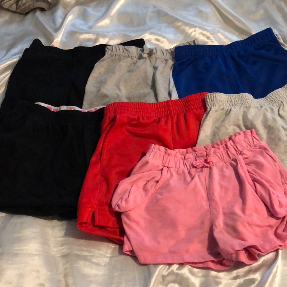Lot of 7 play shorts size 7/8 girls